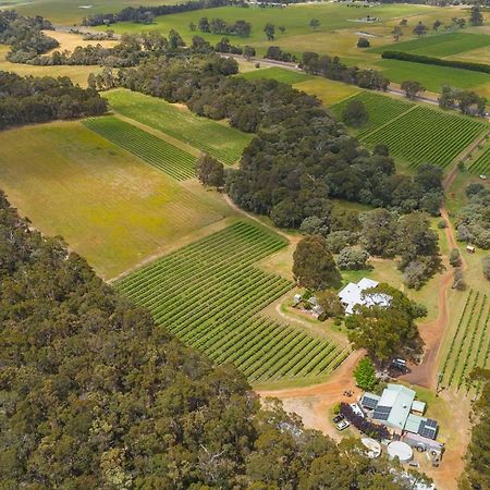 Yelverton Island Brook Estate Vineyard And Chalets מראה חיצוני תמונה